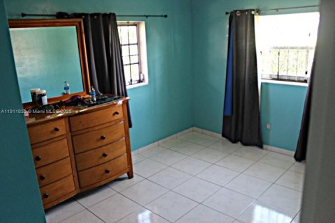 Casa en venta en Miami Gardens, Florida, 2 dormitorios, 74.88 m2 № 1968201 - foto 29