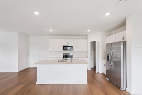 Villa ou maison à louer à Ocala, Floride: 4 chambres, 174.1 m2 № 2399369 - photo 6