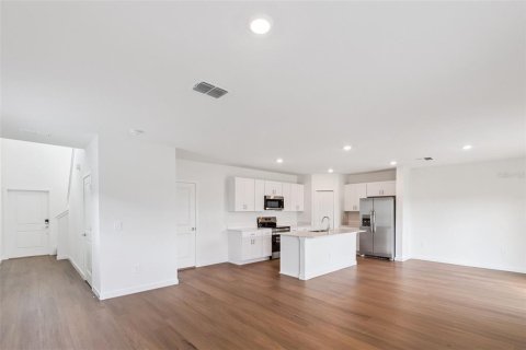 Villa ou maison à louer à Ocala, Floride: 4 chambres, 174.1 m2 № 2399369 - photo 12