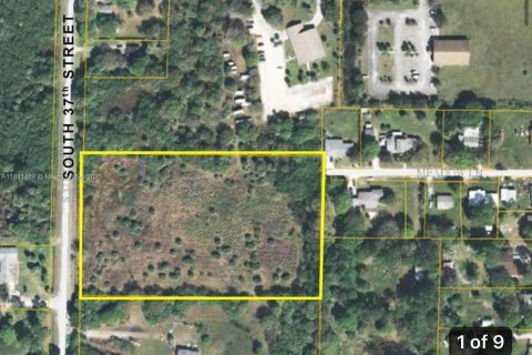 Land in St. Lucie, Florida № 1833750 - photo 1