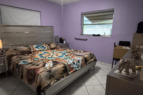 Villa ou maison à vendre à Tamarac, Floride: 3 chambres, 141.49 m2 № 2087139 - photo 11