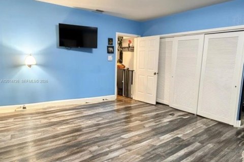 Villa ou maison à vendre à Tamarac, Floride: 3 chambres, 141.49 m2 № 2087139 - photo 9