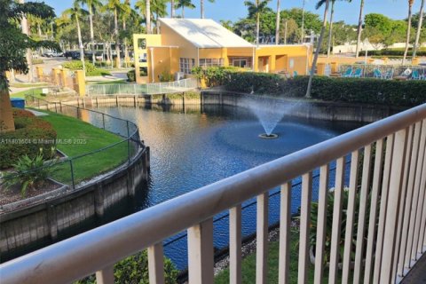 Condominio en Dania Beach, Florida, 2 dormitorios  № 2034743
