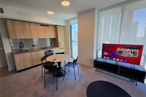 Condominio en alquiler en Miami, Florida, 1 dormitorio, 56.3 m2 № 2052964 - foto 7
