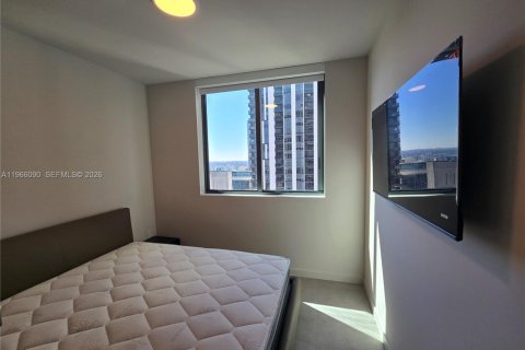 Condominio en alquiler en Miami, Florida, 1 dormitorio, 56.3 m2 № 2052964 - foto 10