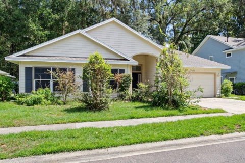House in Gainesville, Florida 3 bedrooms, 163.42 sq.m. № 2349461 - photo 2