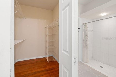 House in Gainesville, Florida 3 bedrooms, 163.42 sq.m. № 2349461 - photo 19