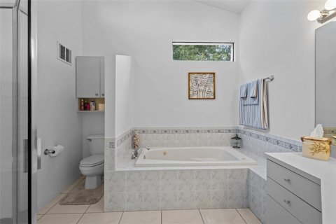 Villa ou maison à vendre à Palm Harbor, Floride: 3 chambres, 249.54 m2 № 1854305 - photo 28
