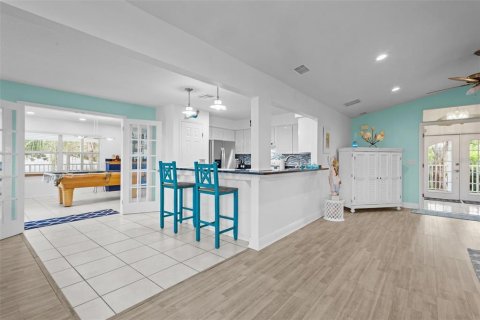 Villa ou maison à vendre à Palm Harbor, Floride: 3 chambres, 249.54 m2 № 1854305 - photo 12