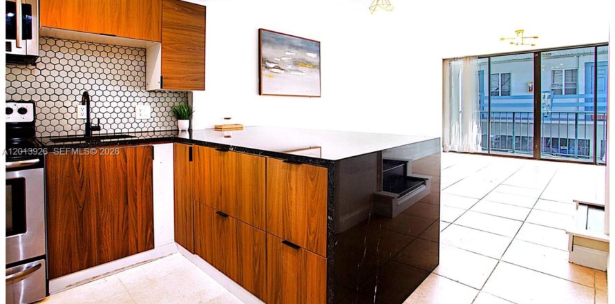Condo in Fort Lauderdale, Florida, 2 bedrooms  № 2267904