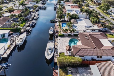 Casa en alquiler en Pompano Beach, Florida, 3 dormitorios, 145.3 m2 № 2057548 - foto 25