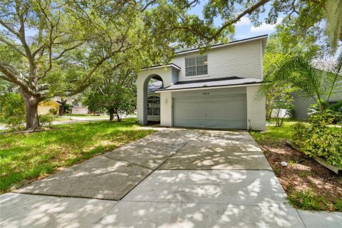 House in Riverview, Florida 4 bedrooms, 221.11 sq.m. № 2289896