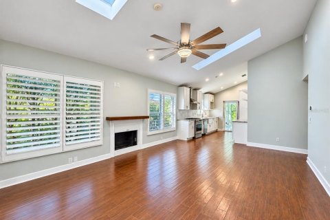 Villa ou maison à vendre à Casselberry, Floride: 4 chambres, 205.31 m2 № 2431652 - photo 6