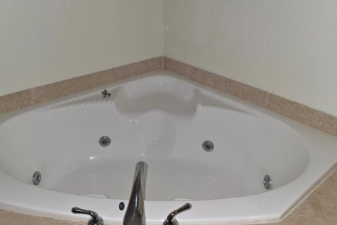 Condominio en alquiler en West Palm Beach, Florida, 2 dormitorios, 124.86 m2 № 2249214 - foto 12