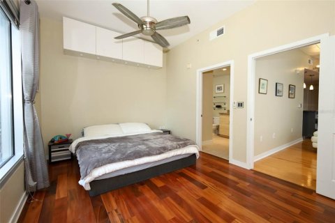 Copropriété à vendre à Orlando, Floride: 2 chambres, 117.15 m2 № 1837551 - photo 28