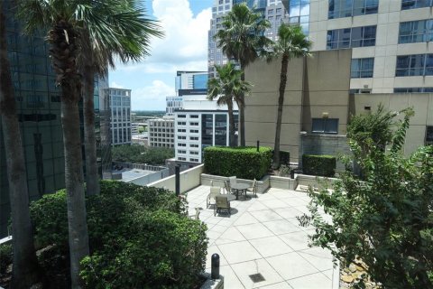 Copropriété à vendre à Orlando, Floride: 2 chambres, 117.15 m2 № 1837551 - photo 24