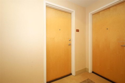 Copropriété à vendre à Orlando, Floride: 2 chambres, 117.15 m2 № 1837551 - photo 11