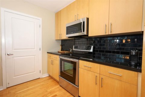 Copropriété à vendre à Orlando, Floride: 2 chambres, 117.15 m2 № 1837551 - photo 14