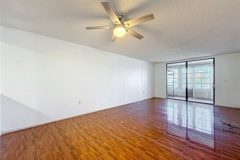 Condominio en venta en Lauderdale Lakes, Florida, 2 dormitorios, 93.83 m2 № 2098715 - foto 19