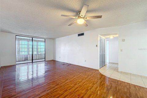 Condominio en venta en Lauderdale Lakes, Florida, 2 dormitorios, 93.83 m2 № 2098715 - foto 18