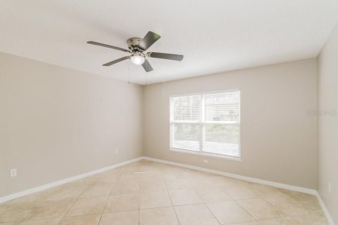 House in Spring Hill, Florida 4 bedrooms, 199 sq.m. № 2381350 - photo 8