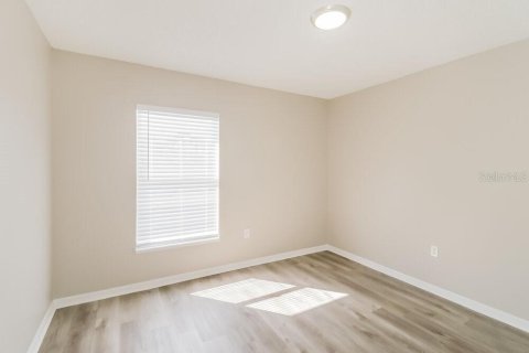 House in Spring Hill, Florida 4 bedrooms, 199 sq.m. № 2381350 - photo 14