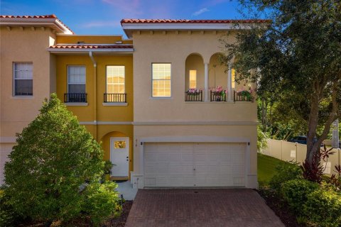 Touwnhouse à louer à Saint Petersburg, Floride: 3 chambres, 167.69 m2 № 1912306 - photo 2