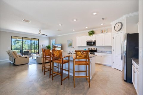 House in Venice, Florida 2 bedrooms, 176.51 sq.m. № 1689839 - photo 13