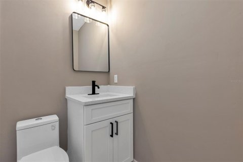 Condo in Orlando, Florida, 2 bedrooms  № 1887047 - photo 24