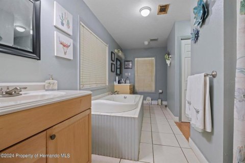 Casa en alquiler en Brooksville, Florida, 4 dormitorios, 208.1 m2 № 1915680 - foto 6