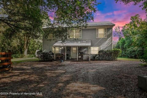 Casa en alquiler en Brooksville, Florida, 4 dormitorios, 208.1 m2 № 1915680 - foto 1