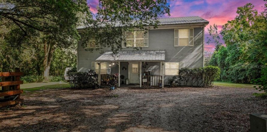 Casa en Brooksville, Florida 4 dormitorios, 208.1 m2 № 1915680