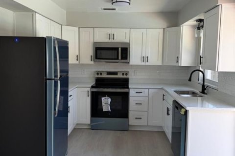 Casa en venta en Riverview, Florida, 2 dormitorios, 76.64 m2 № 2388353 - foto 17