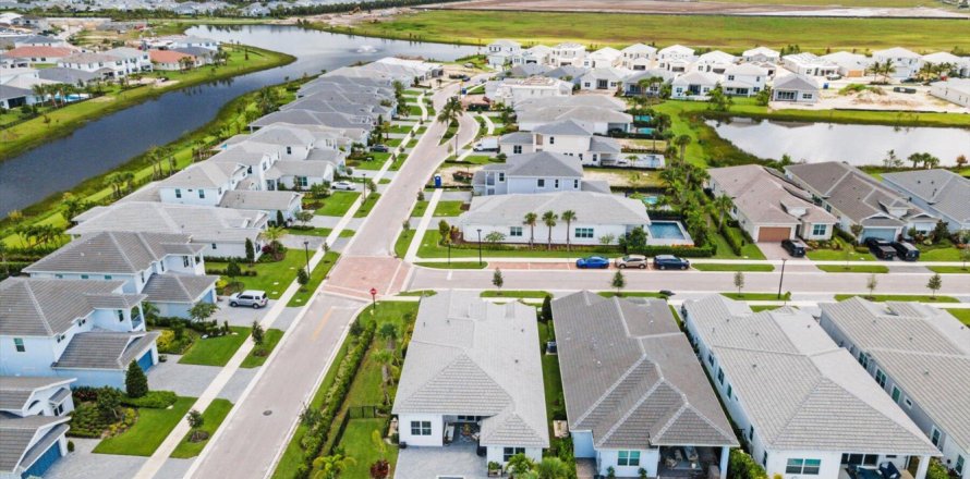 Casa en Palm Beach Gardens, Florida 4 dormitorios, 215.9 m2 № 1228566