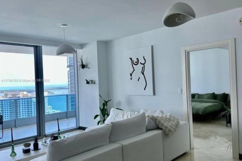 Condominio en venta en Miami, Florida, 2 dormitorios, 116.59 m2 № 1671277 - foto 3