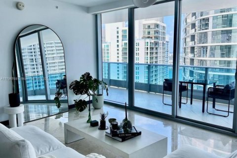 Condominio en venta en Miami, Florida, 2 dormitorios, 116.59 m2 № 1671277 - foto 5
