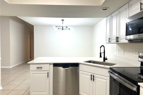 Duplex in Orlando, Florida 3 bedrooms, 127.74 sq.m. № 1636058 - photo 14