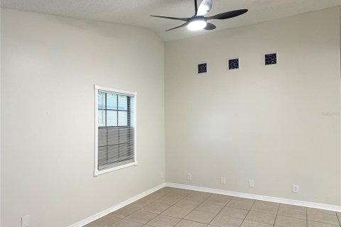 Duplex in Orlando, Florida 3 bedrooms, 127.74 sq.m. № 1636058 - photo 5