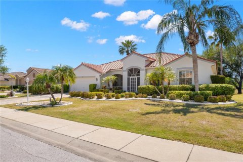 House in Sun City Center, Florida 3 bedrooms, 193.14 sq.m. № 2199567 - photo 4