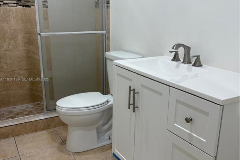 Снять в аренду квартиру в Хайалиа, Флорида 2 спальни, 106.28м2, № 1988671 - фото 6