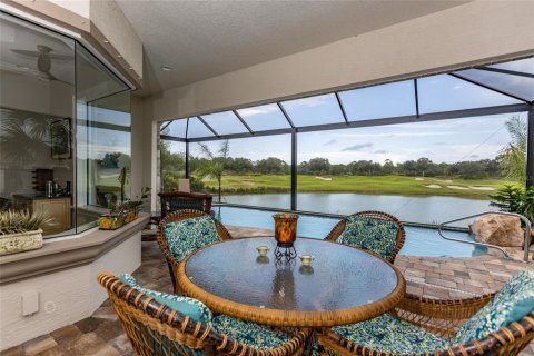 House in Palm Coast, Florida 3 bedrooms, 222.59 sq.m. № 1337621 - photo 19
