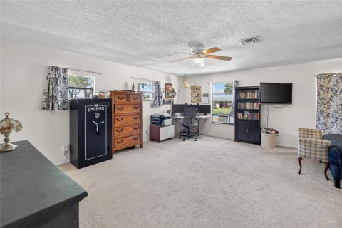 Casa en venta en Lakeland, Florida, 4 dormitorios, 221.01 m2 № 1834915 - foto 14