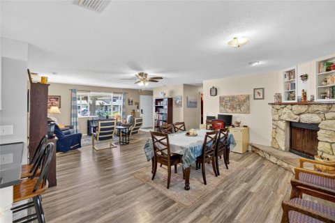 Casa en venta en Lakeland, Florida, 4 dormitorios, 221.01 m2 № 1834915 - foto 7