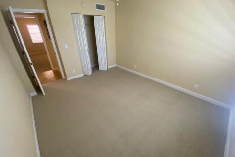 Condo in Delray Beach, Florida, 2 bedrooms  № 2083322 - photo 7
