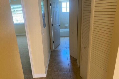 Condo in Delray Beach, Florida, 2 bedrooms  № 2083322 - photo 9