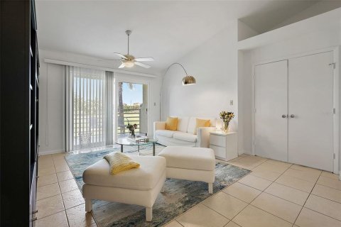 Купить кондоминиум в Сент-Питерсберг, Флорида 6 комнат, 99.41м2, № 1629668 - фото 14