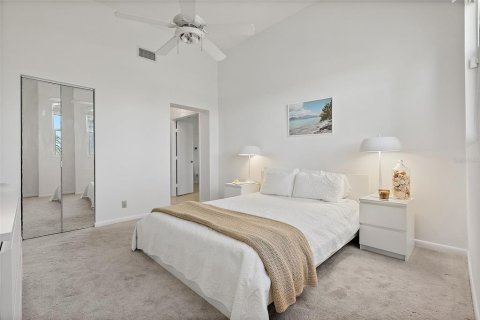 Купить кондоминиум в Сент-Питерсберг, Флорида 6 комнат, 99.41м2, № 1629668 - фото 20