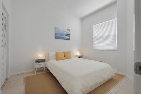 Купить кондоминиум в Сент-Питерсберг, Флорида 6 комнат, 99.41м2, № 1629668 - фото 22