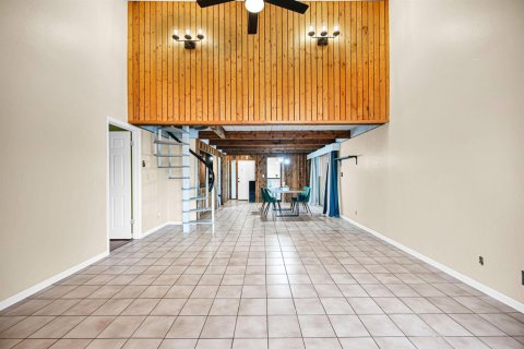 Купить кондоминиум в Лодерхилл, Флорида 2 комнаты, 121.14м2, № 2086860 - фото 3