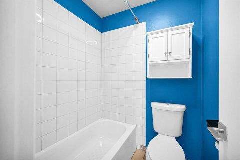 Купить кондоминиум в Лодерхилл, Флорида 2 комнаты, 121.14м2, № 2086860 - фото 13